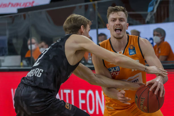 你需要我继 你需要我继