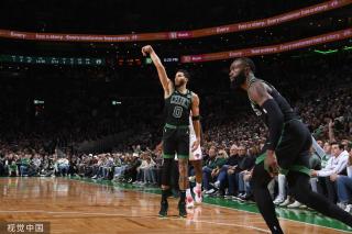 这一动作引 这一动作引