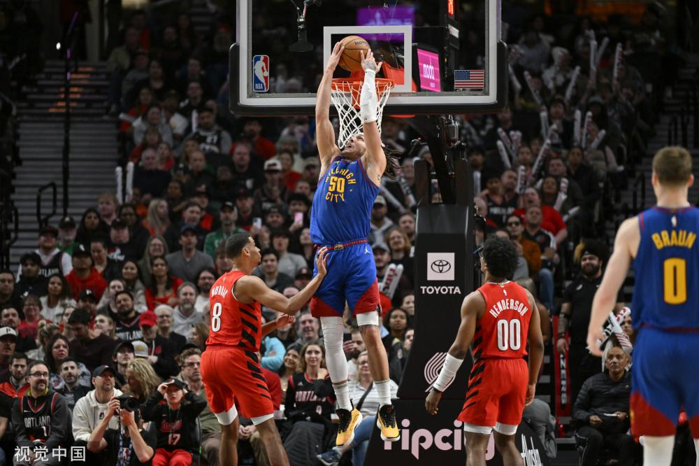 占据主动 占据主动