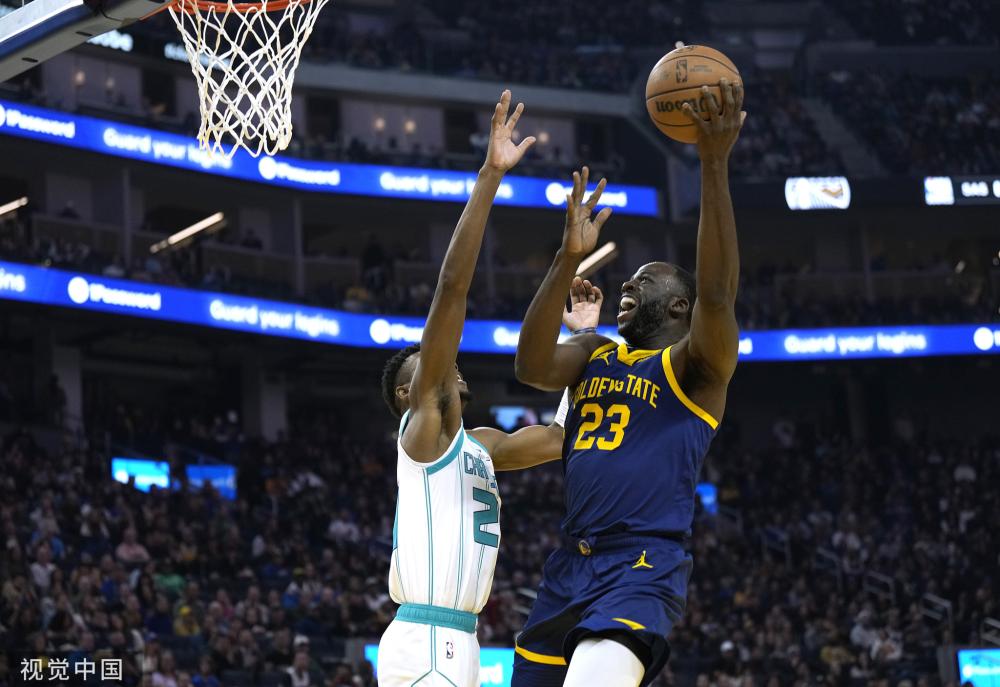 她们在首局 她们在首局